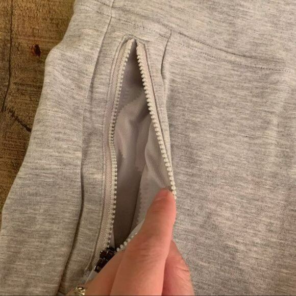 JoyLab women’s size small light gray active leggings with zipper pockets - Picture 8 of 9